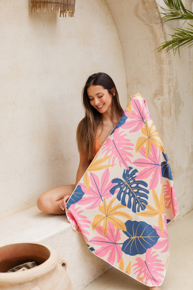 MANTTA TOALLA PLAYERA DE MICROFIBRA OTOÑO