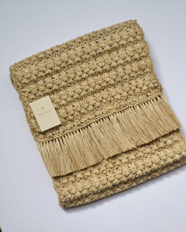 NATIVA DISEÑO  CAMINO DE MESA TEJIDO ESTRELLA