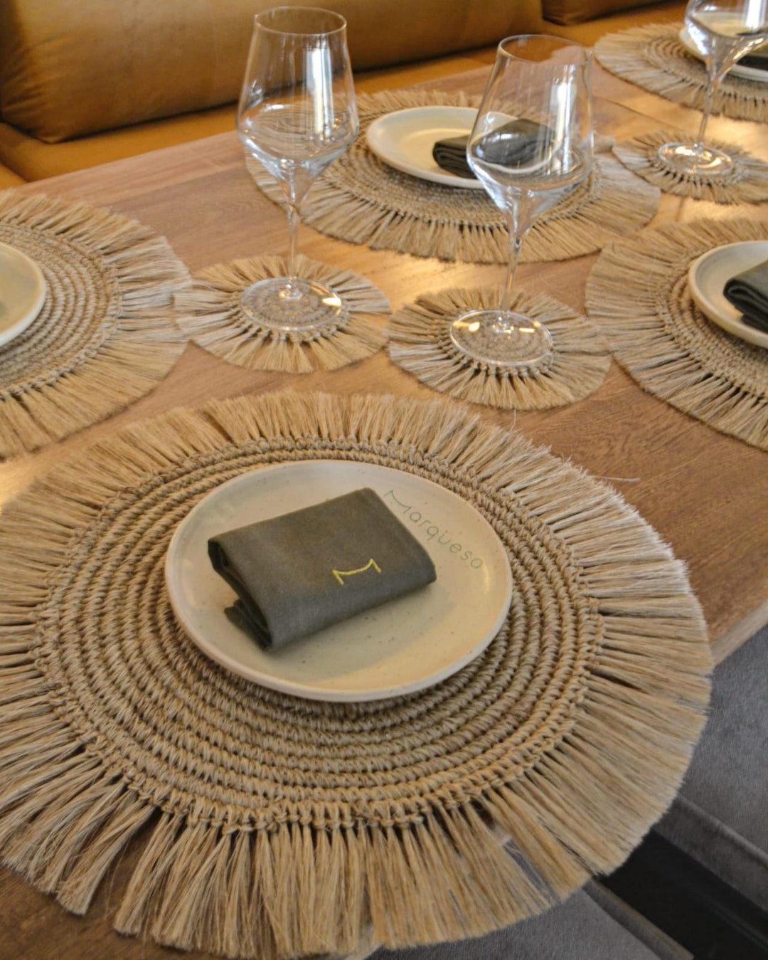 NATIVA DISEÑO SET INDIVIDUALES FLECOS X6 CON PORTAVASOS