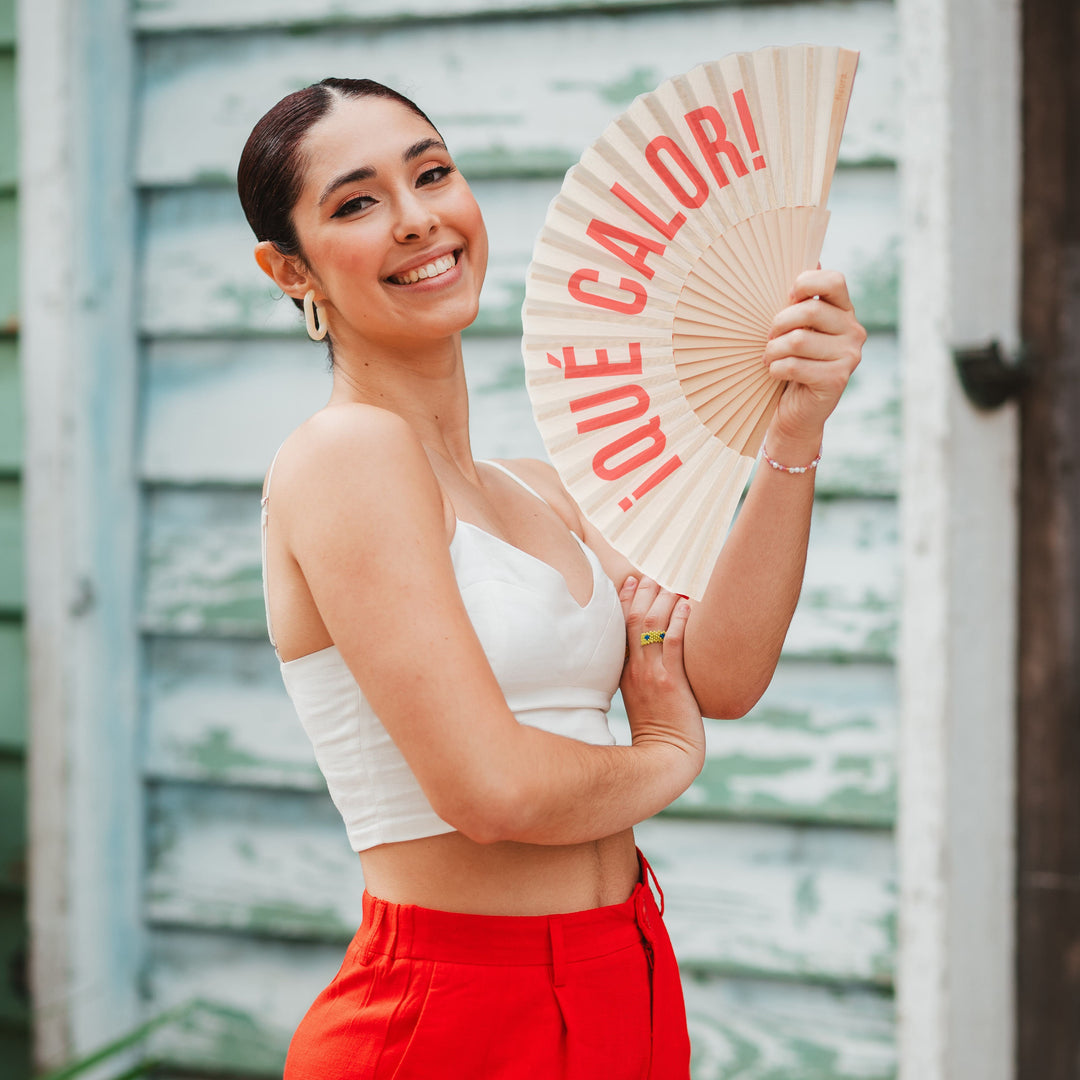 18 RAZONES  ABANICO QUÉ CALOR BEIGE