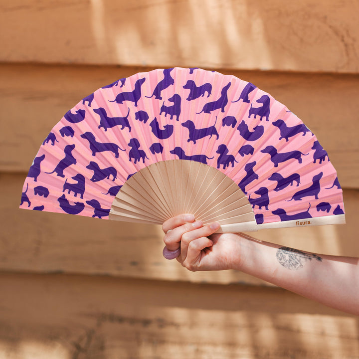 18 RAZONES  ABANICO PERROS SALCHICHA