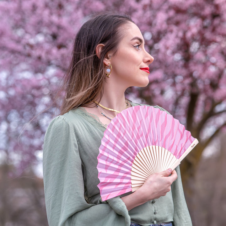 18 RAZONES  ABANICO ANIMAL PRINT ROSADO - NUEVO