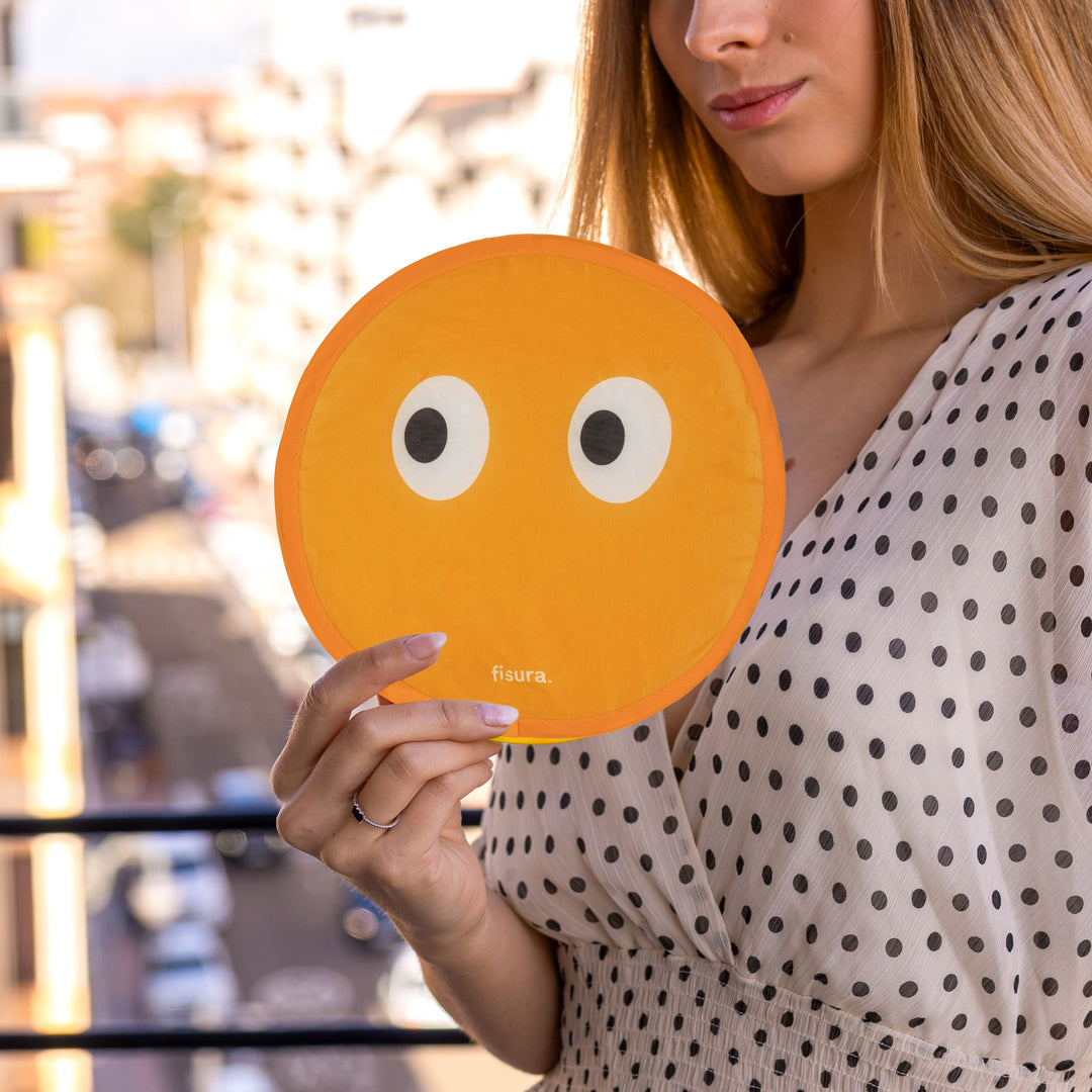 18 RAZONES  ABANICO PLEGABLE OJOS