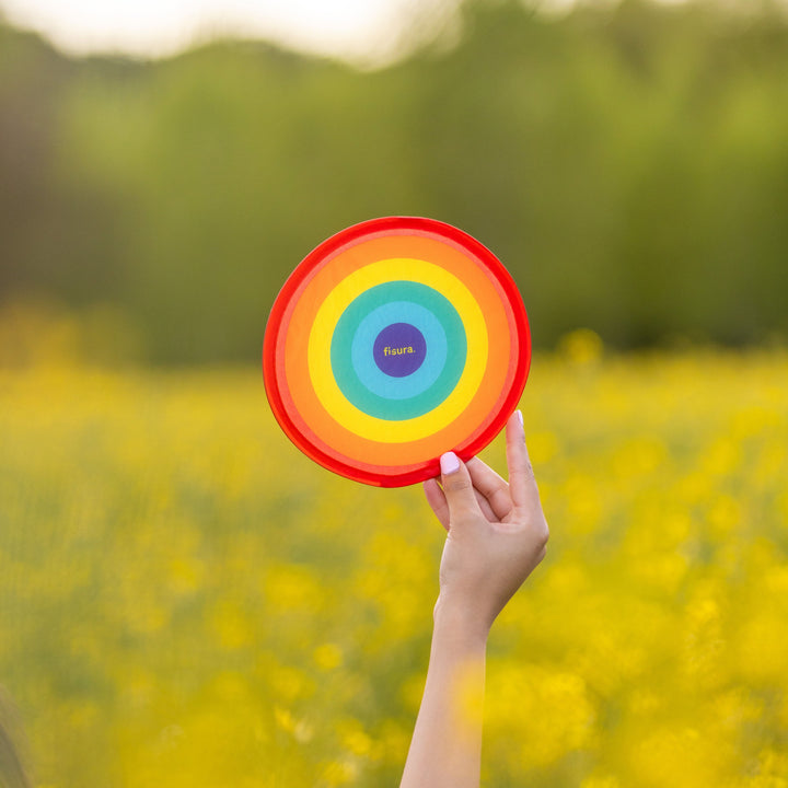 18 RAZONES  ABANICO PLEGABLE ARCOIRIS