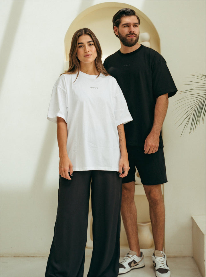 ONCE CAMISETA OVERSIZE UNISEX - BLACK SOLID