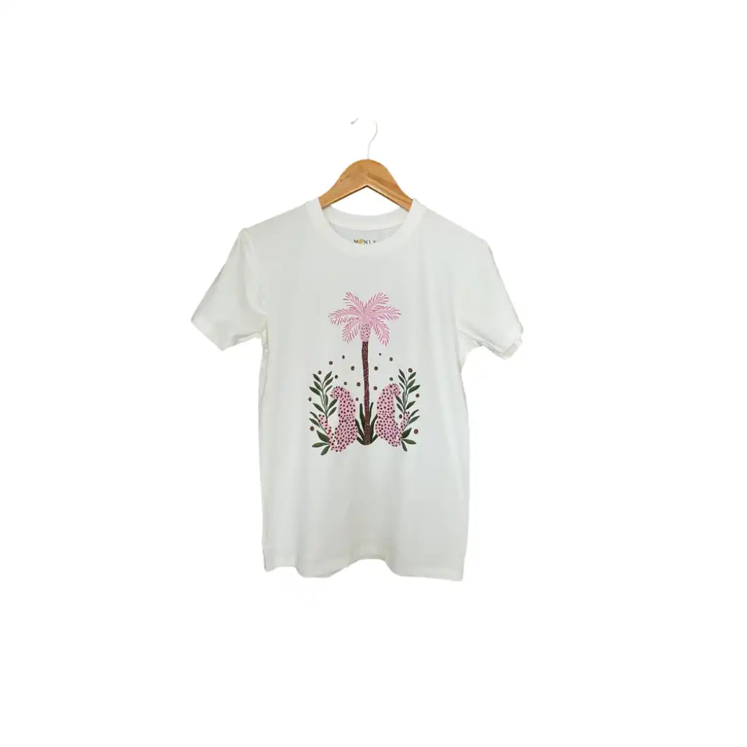 Camiseta basica ivory Palma rosada con dos leopardos rosados