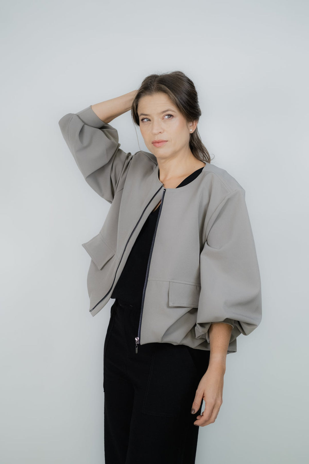 ULLA ULLA CHAQUETA BOMBY GRIS TALLA UNICA