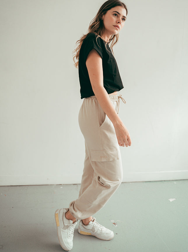 ONCE JOGGER CARGO LATTE - UNISEX