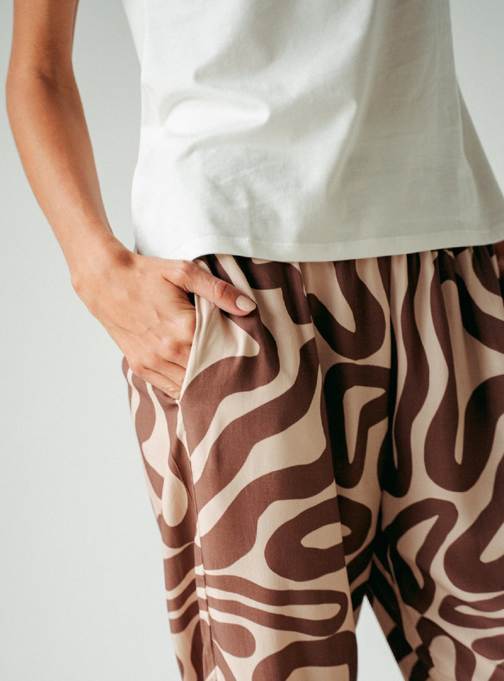 ONCE PANTALÓN BROWN