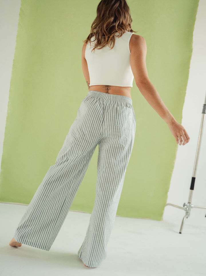 ONCE PANTALON MUJER RESORT RAYAS - MILITAR