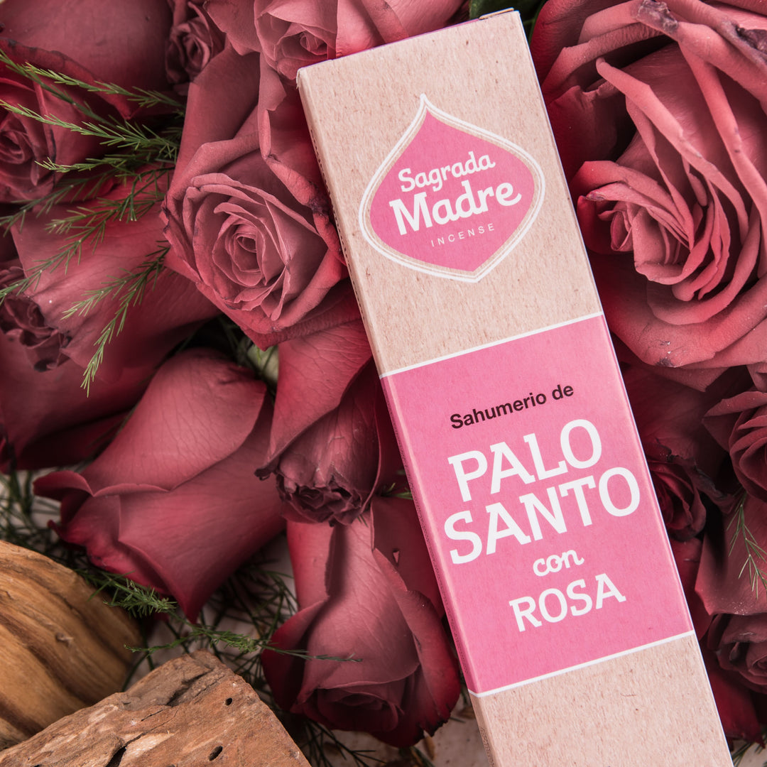 18 RAZONES INCIENSO 5920D PALO SANTO CON ROSAS