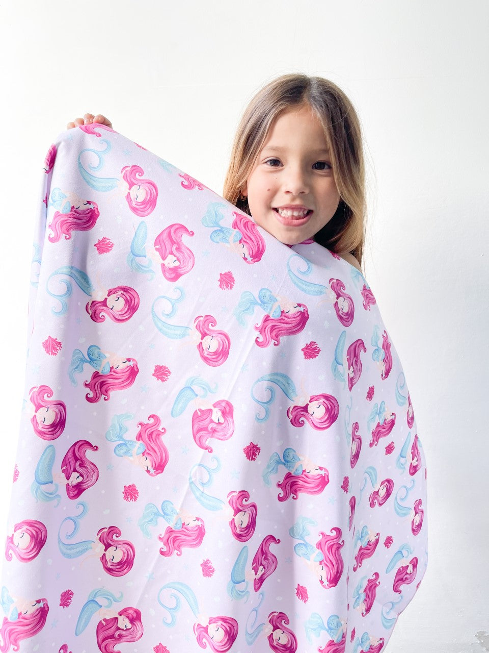 MANTTA TOALLA PLAYERA DE MICROFIBRA SIRENITA